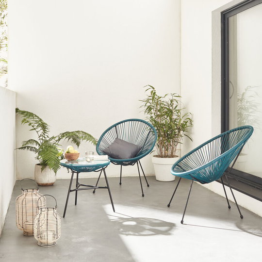 2 Egg designer string chairs with side table - Acapulco duck blue - Set of 2 pvc designer string chairs, with coffee table included - Duck blue