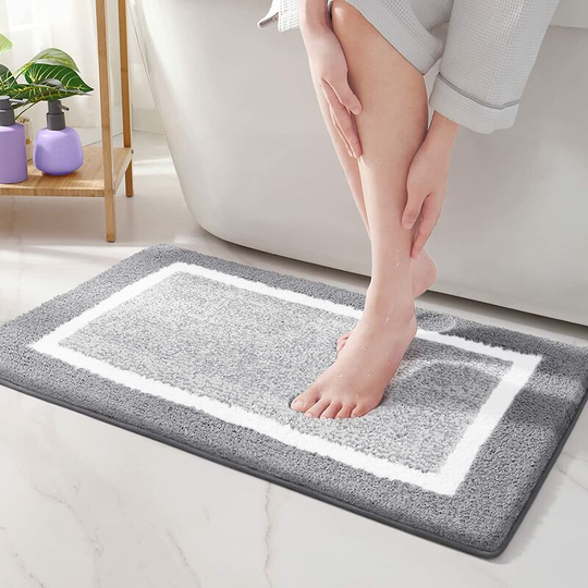 Perlerare - Non-Slip Bath Mat 50 x 80cm, Fluffy Microfiber Bathroom Rug, Machine Washable Absorbent Shower Mat, Gray