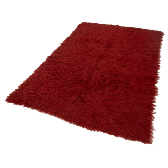 One-of-a-Kind Cousar Hand-Knotted 1960s 137cm x 200cm Area Rug in Red