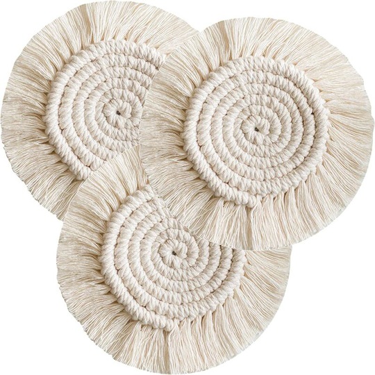 Perlerare - Woven cotton coaster with fringed bohemian table decoration for bar restaurant, 3 pieces