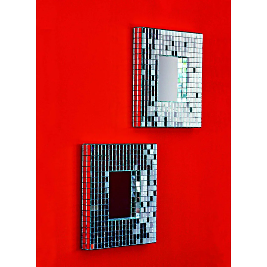 Zona Glass Framed Wall Mounted Accent Mirror
