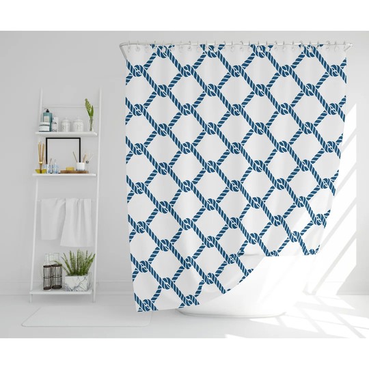 August 2 Piece Polyester Shower Curtain Set