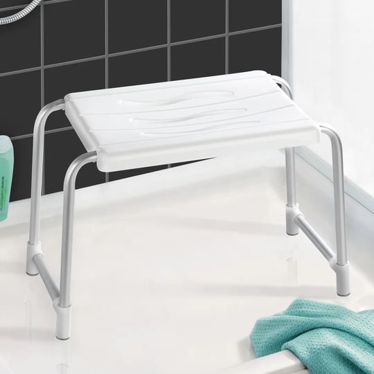 Waldemar Bathtub Chair