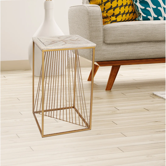 Bach Arpa Easy Side Table