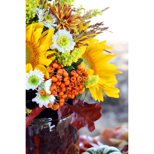 Table Decoration With Sunflowers