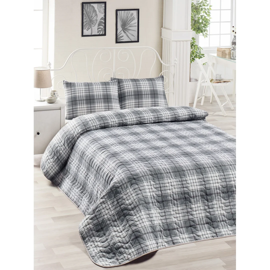 Belva Bedspread