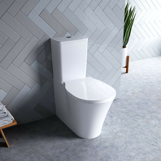 Ideal Standard Connect Air close coupled toilet and soft close toilet seat - White