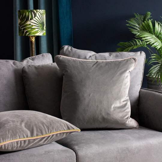 Girouard Cushion with Filling