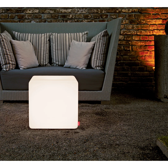 Ailep Plastic Coffee Table