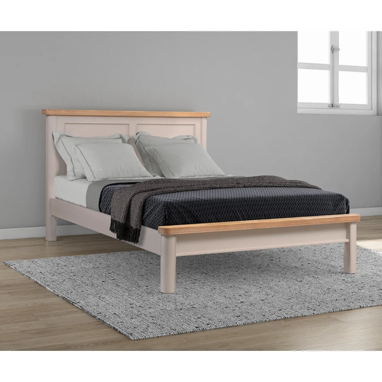 Comfrey Platform Bed