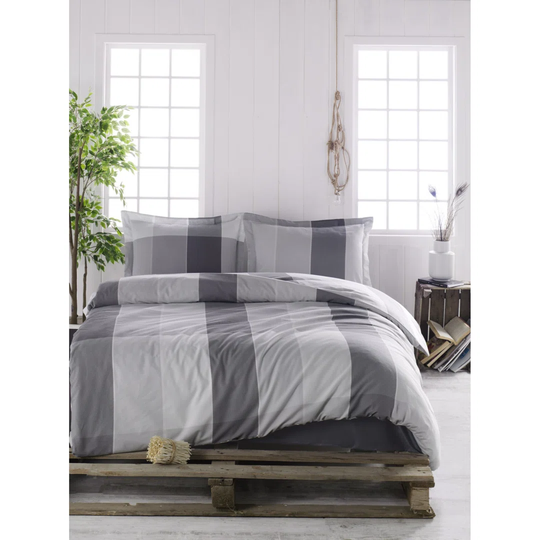 Rueda Duvet Cover Set