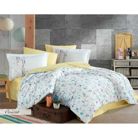 Crumbley Yellow White Pink Purple Green Standard Cotton 152 TC 4 Piece Duvet Cover Set