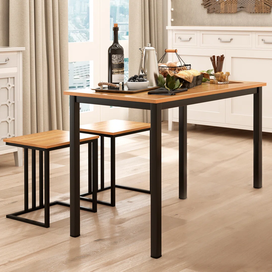 Hundo 2 - Person Dining Set