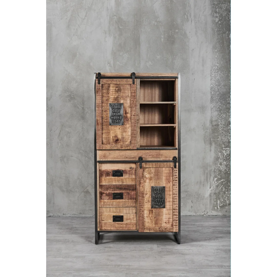 Thorkas China Cabinet