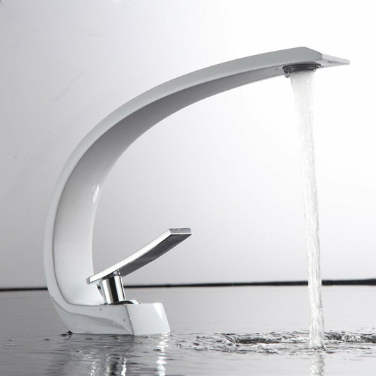 Perlerare - Single Hole Basin Mixer Tap, Elegant Chrome Brass Bathroom Faucet, Basin Faucet for Bathroom