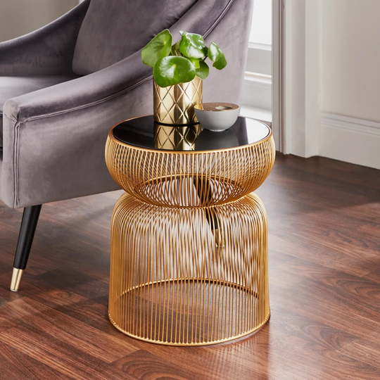 Margriete Curve Side Table