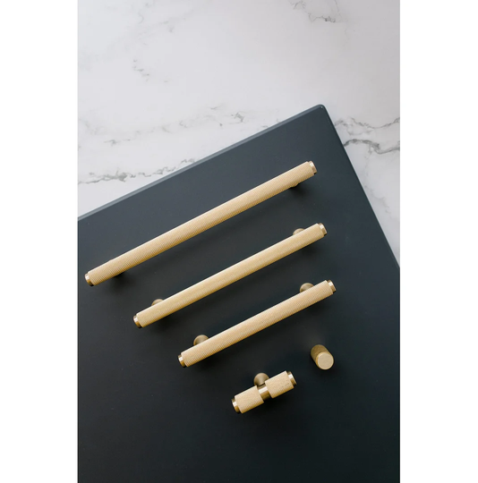 Daggett 10cm Centre Bar Handle