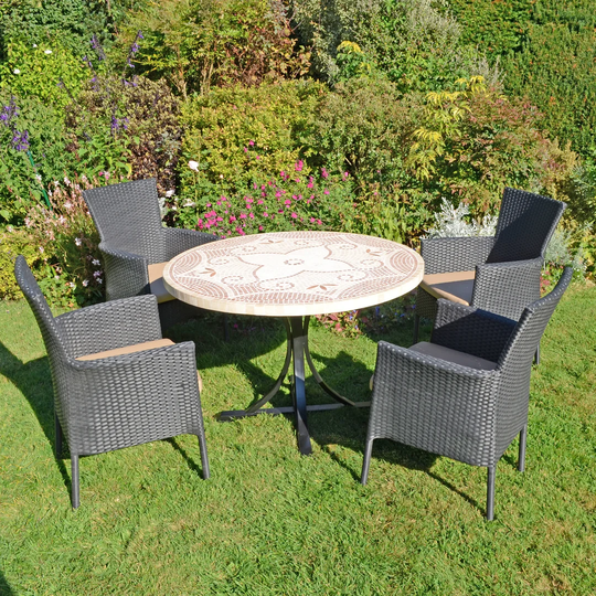 Anizoba 4 Seater Dining Set with Cushions