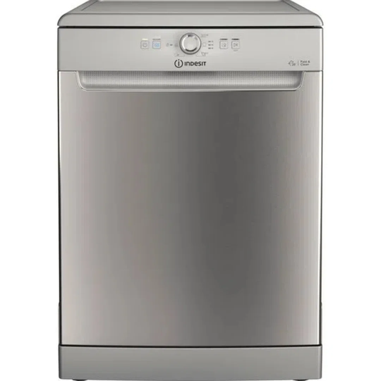 Indesit DFE1B19XUK Freestanding Dishwasher - Silver