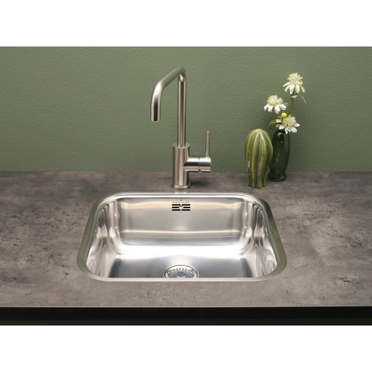 44.5cm x 39.3cm Single Bowl Kitchen Sink
