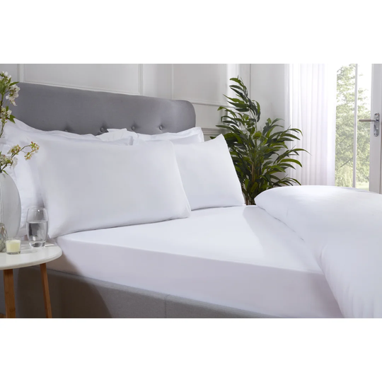 Giovedi 100% Cotton Microfibre Fitted Sheet