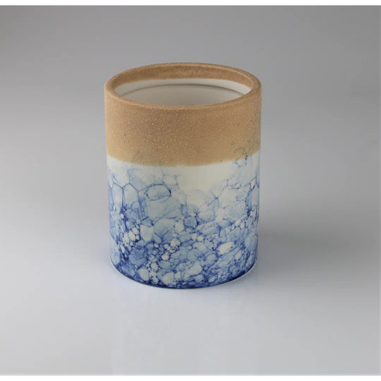 Blue and white ceramic pot
