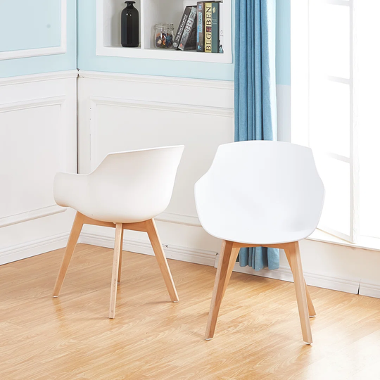 Round Dining Table With 2 Armchairs, White