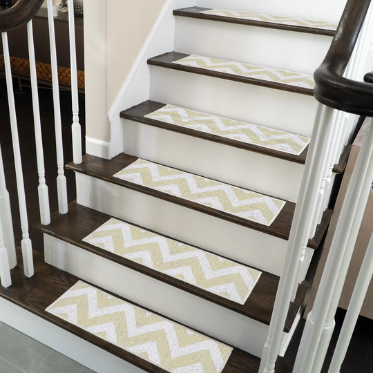 Traverse Design Non-Slip Banana Cream Stair Tread