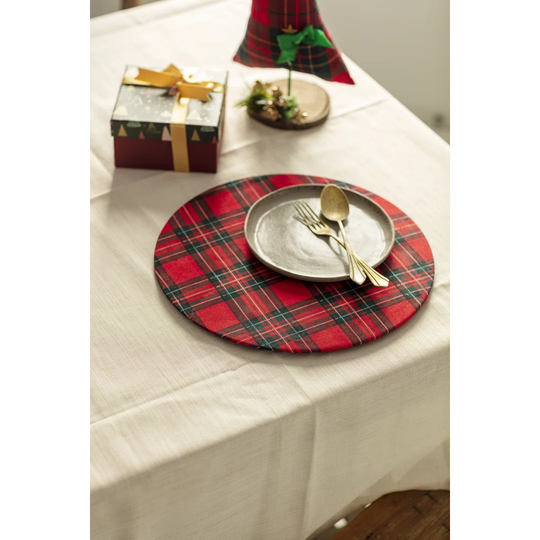 Christmas Themed Charger Plate Covers, Set Of 4 - Red & Green