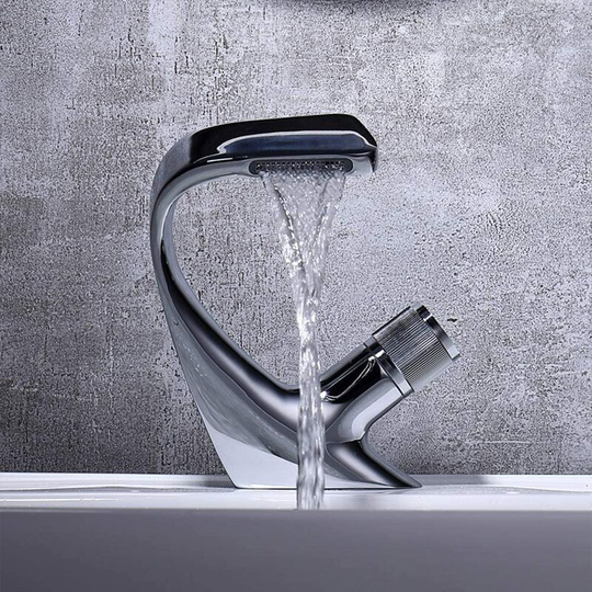 Modern silver waterfall sink faucet, ceramic valve, optional hot and cold aerator, detachable suitable for bathroom and toilet (b)