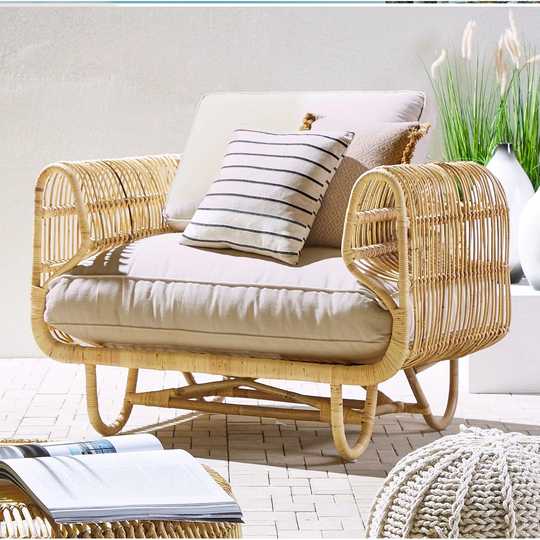 Leocadia Armchair
